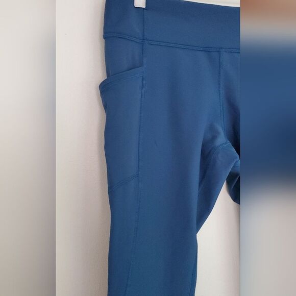 Lululemon Athletica Teal Tight Cropped Leggings With Scallop Detail Size 8 - Picture 6 of 14